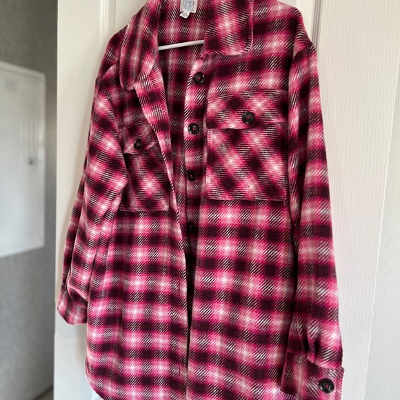 Shirt jacket - Picture 2 of 3